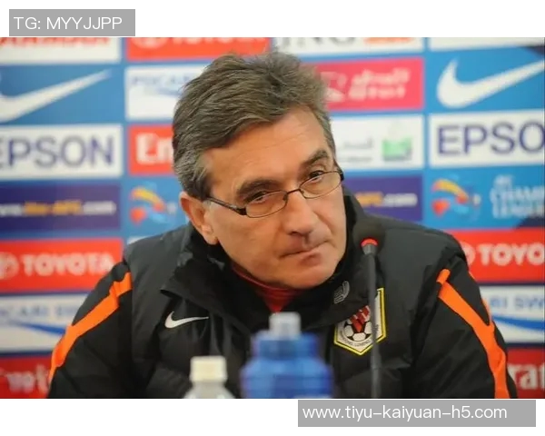 国足选帅进展显著两位欧洲教练候选人将于下月中旬确定最终人选